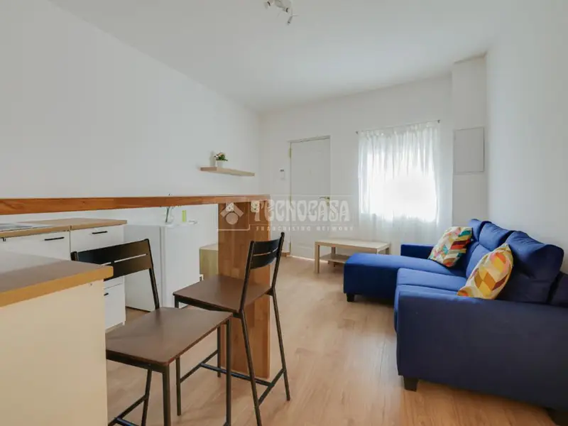 Piso en Venta Nou Barris 1 Dormitorio Reformado