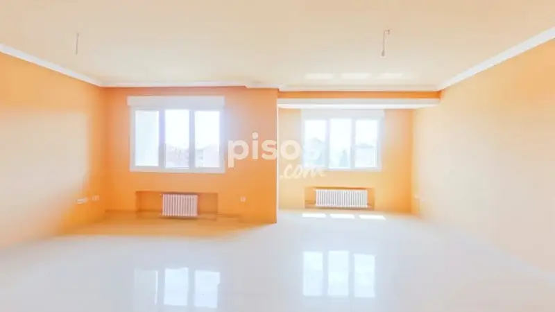 Piso en venta en Avenida Madrid-Coruña