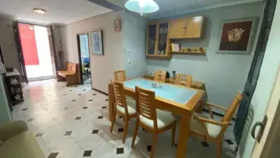 Casa pareada en venta en Casa Amplia en Torrent