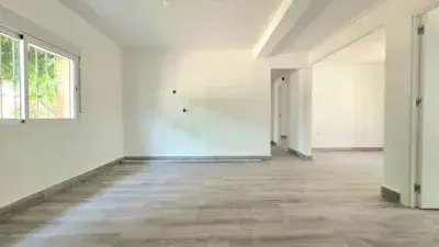 Piso en venta en San José de la Rinconada 3 habitaciones reformado