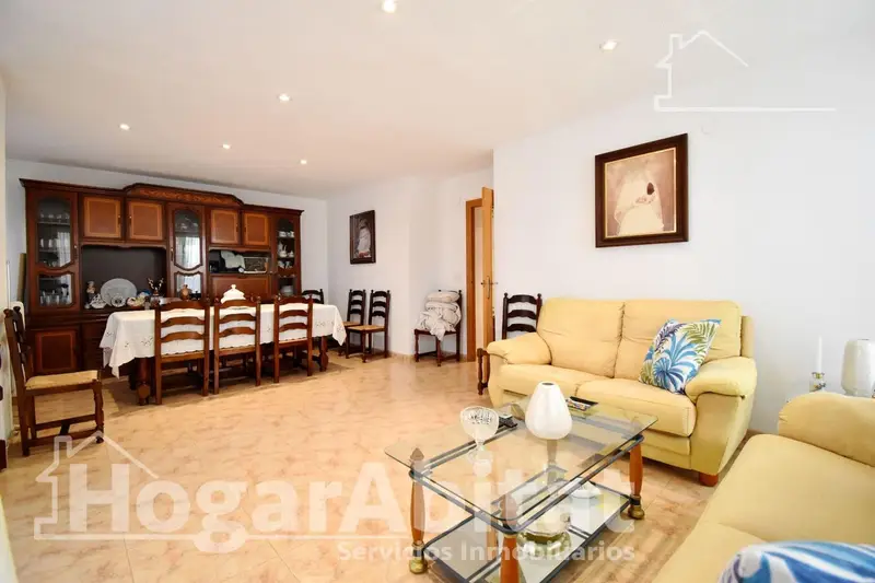 Piso en Venta Cullera Cerca del Mar 3 Dormitorios 2 Baños