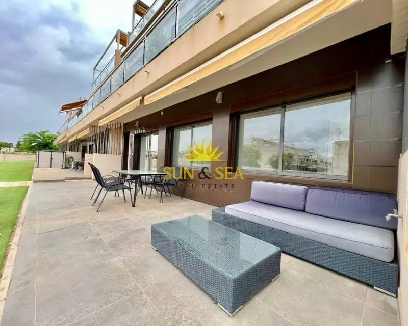 Casa en alquiler en Torre de la Horadada, Pilar de la Horadada, Alicante