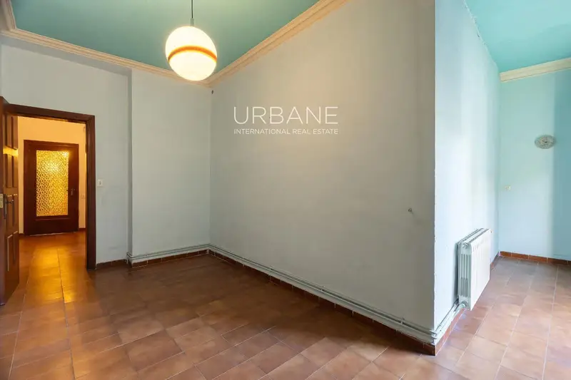 Piso 262m² Barrio Gótico 5 habitaciones 2 baños