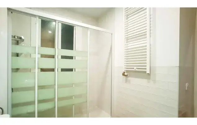 Habitaci
ón 122m
² Gran V
ia de les Corts Catalanes Barcelona