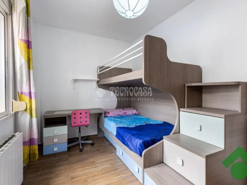 Casa adosada en Venta Fuente Vaqueros Ideal para Familias