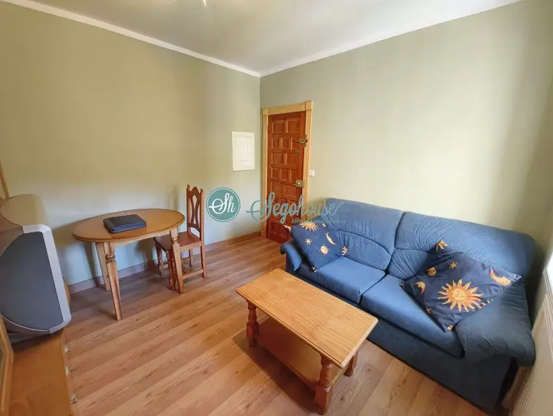 Venta Piso Reformado San Jose Segovia 2 Dormitorios Terraza
