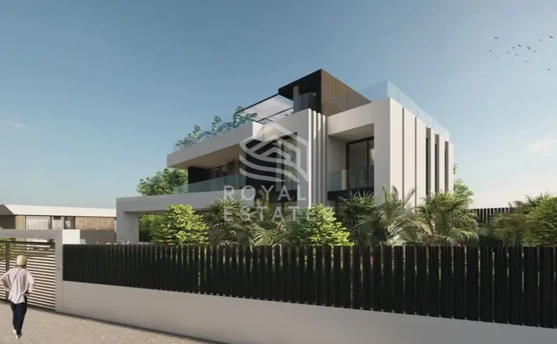 Villa de Lujo en Ibiza con 4 Dormitorios y Piscina Privada