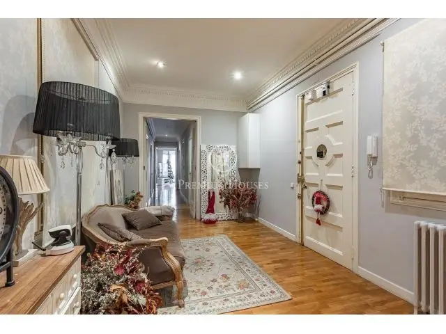 Piso en venta en Muntaner Barcelona