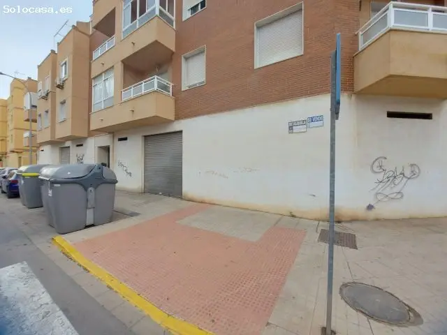 Local Comercial 170m2 El Ejido Salida Humos Centrico