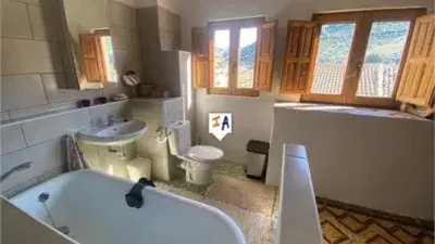 Casa en Venta Frailes 3 Dormitorios 3 Baños Garaje Terraza