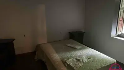Casa en venta Alija de la Ribera 4 habitaciones 269m2