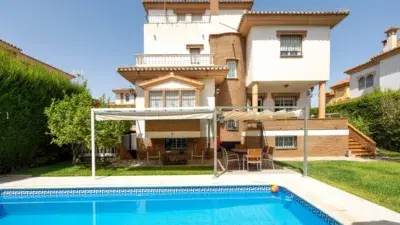 Chalet en venta en Residencial El Carmelo Granada