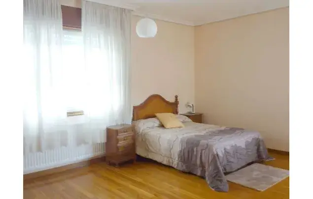 Alquiler Habitaciones Vigo Piso 5 Dormitorios