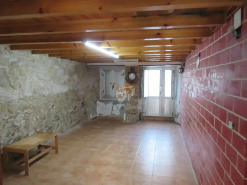 Casa Adosada en Neda para Rehabilitacion