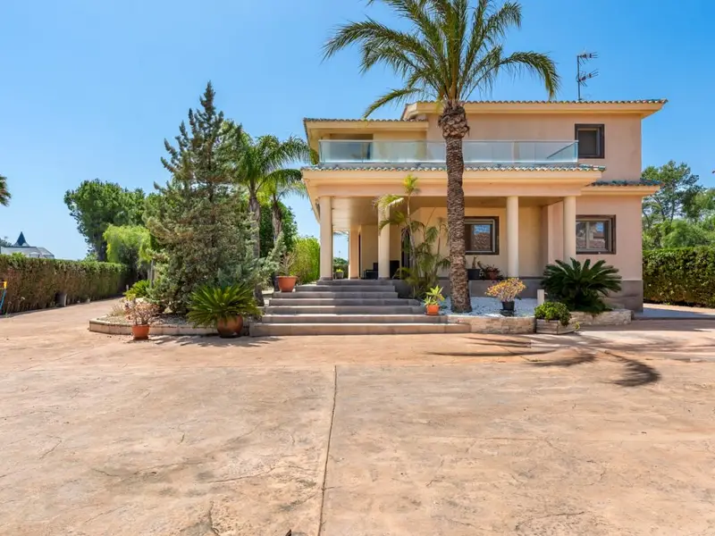 Casa Villa 5 Dormitorios 3 Baños Elche