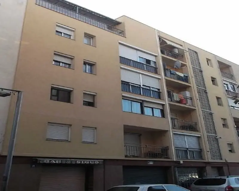 Piso 64m2 3 habitaciones Montcada i Reixac