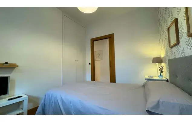 Habitaci
ón 150m
² Bilbao Alquiler