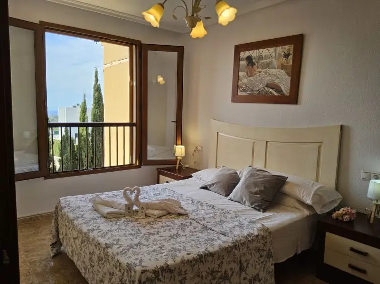 Casa-Villa de 3 Dormitorios alquiler Benidorm, España