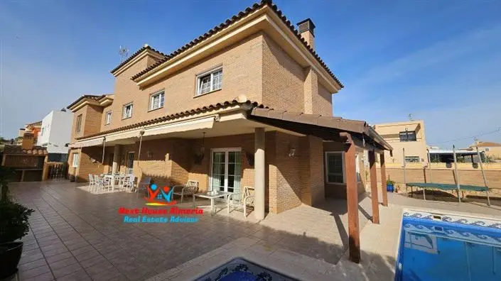 Villa de Lujo en venta 5 dormitorios Aguilas Murcia