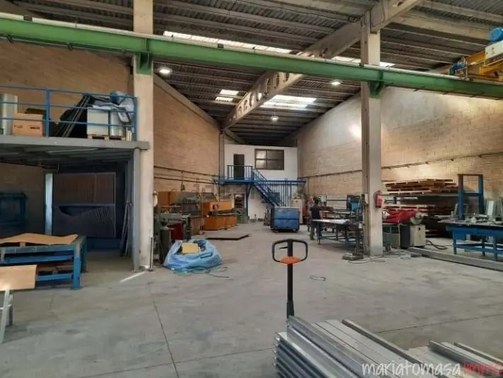 Nave Industrial en Venta Vitoria Gasteiz Equipada