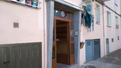 Piso en venta en Calle Cl Valle de Campoo, Número 6