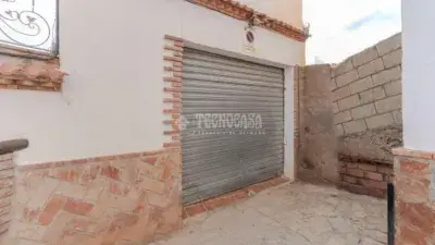 Casa Reformada en Velez de Benaudalla con Terraza y Barbacoa