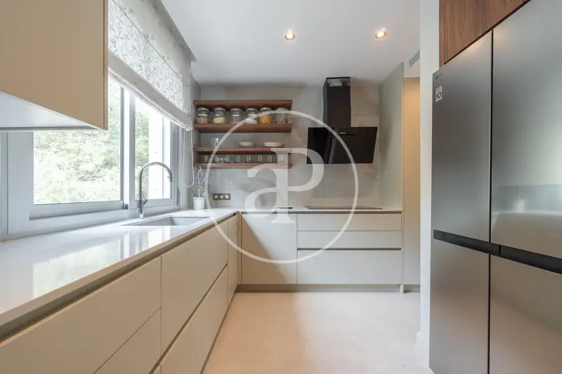 Apartamento en Sol de Mallorca con Vistas al Mar y Lujo