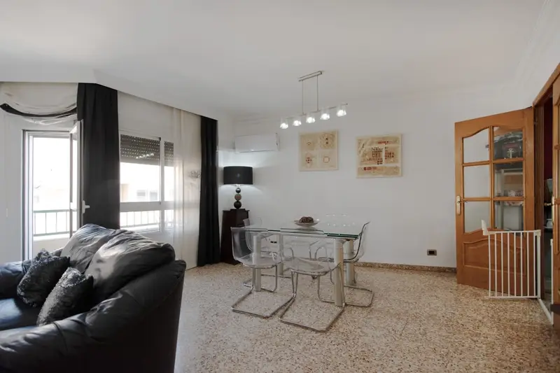 Piso en venta Torrent 3 dormitorios 128m2 cerca de Mercadona y Metro