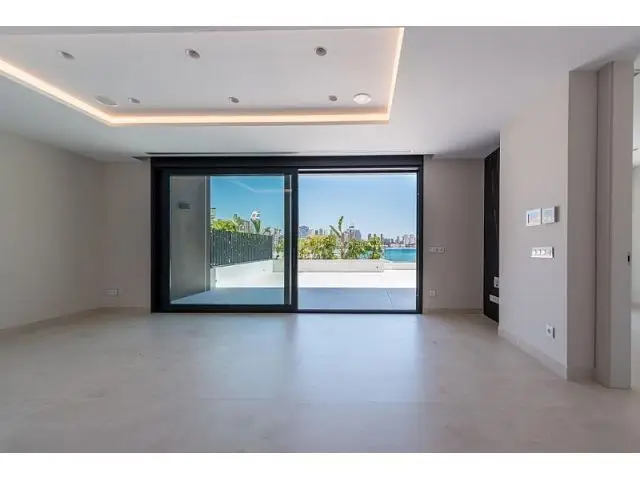 Dúplex de Lujo en Benidorm Primera Línea de Playa