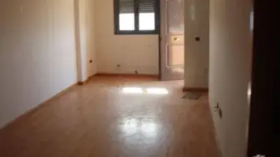 Piso en Venta La Robla Leon 2 dormitorios