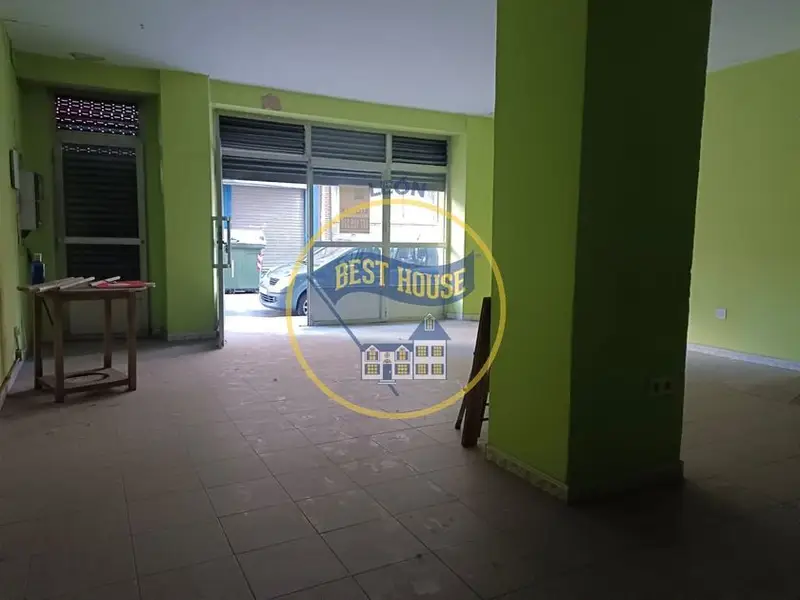 alquiler Local Comercial en Distrito 6, León (710927)- Globaliza