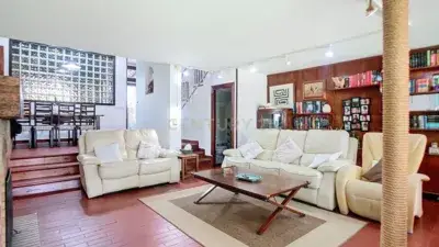 Chalet en Venta Costa del Sol: 4 Dorm, Piscina, Jardín, Pádel