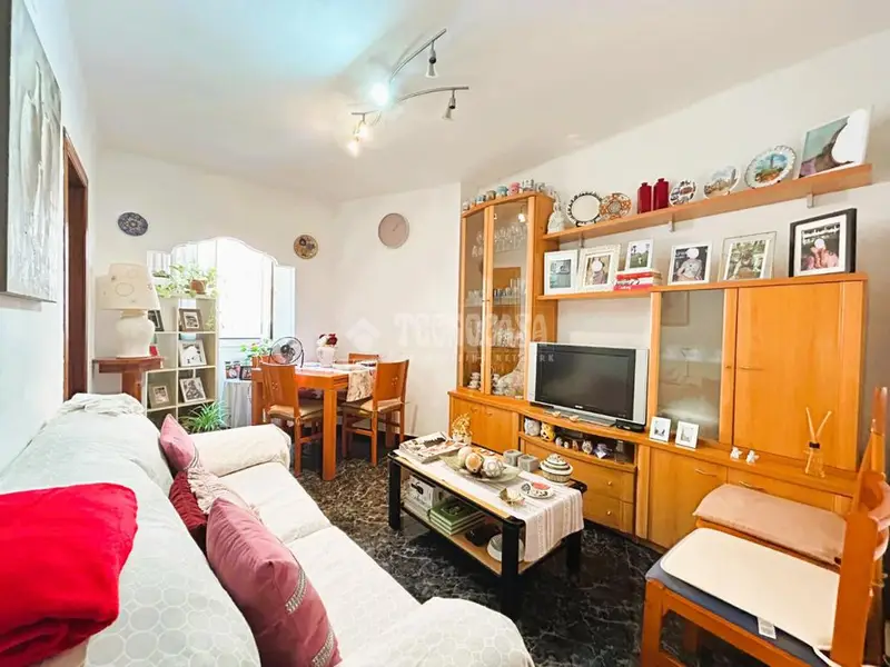 Piso en Venta Can Serra  Luminoso Reformado 3 Dormitorios