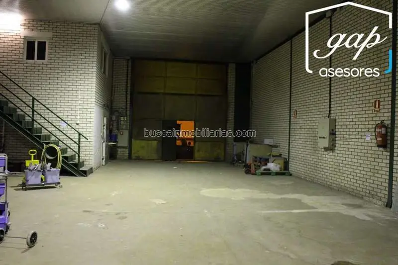 Nave Industrial en Venta Cuenca 310m2