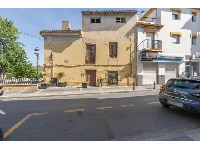 Casa 288m2 a Reformar Ogíjares Centro 3 Plantas