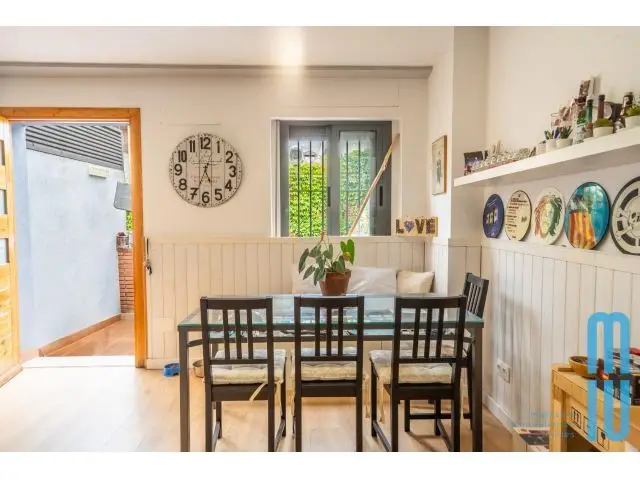Loft Reformado con Altillo 48m2 Parejas
