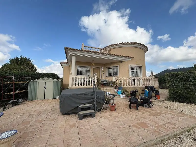 Villa 5 Dormitorios Pinoso Encebras Piscina Casa Invitados