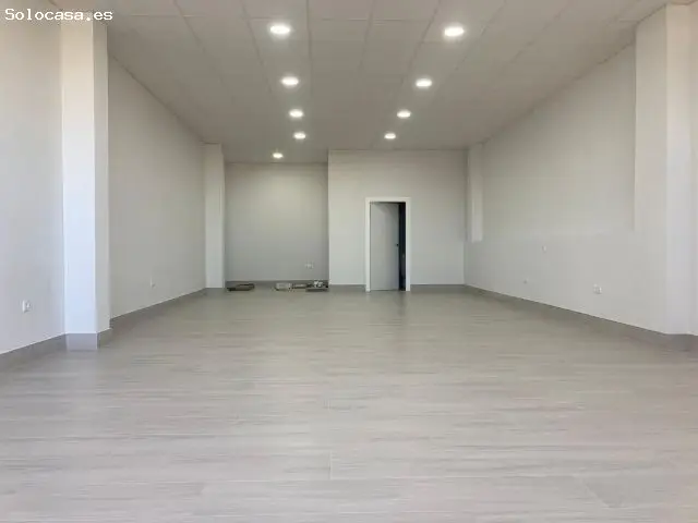 Local Comercial Reformado Zona Norte