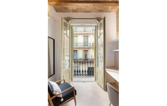 Alquiler Casa 10 Dormitorios Barcelona 3-24 Meses