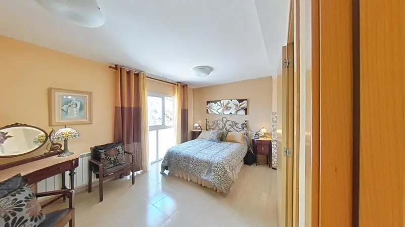 Casa Pareada con Jardin en Piera