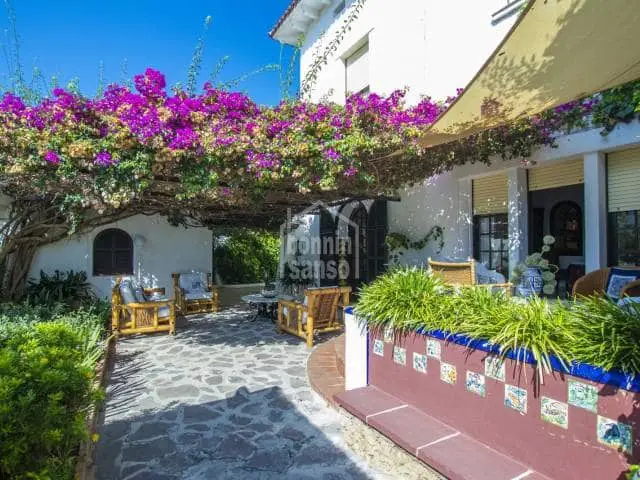 Chalet con encanto en Mahón, 10 dormitorios y piscina