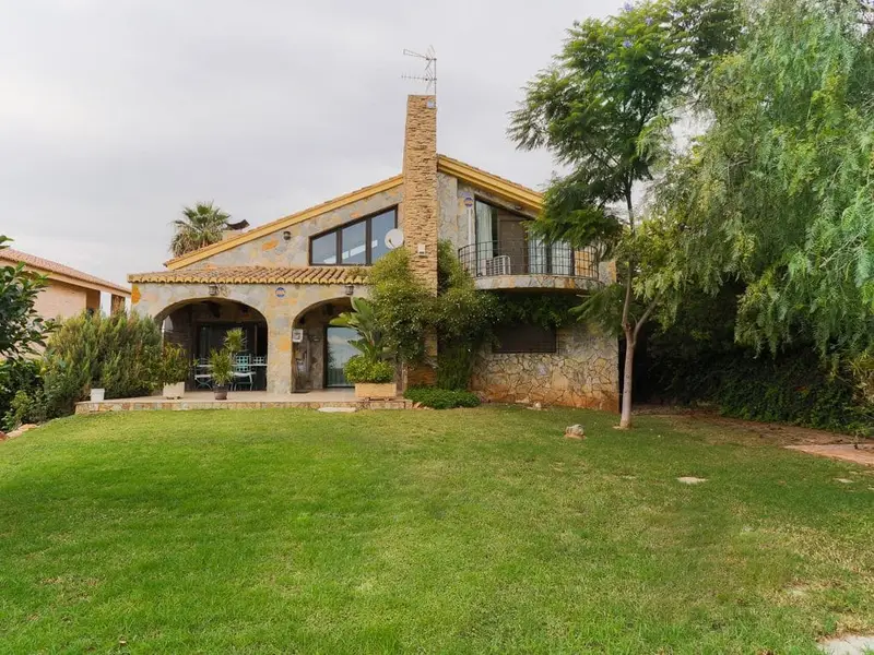 Chalet en venta en Puçol, Valencia