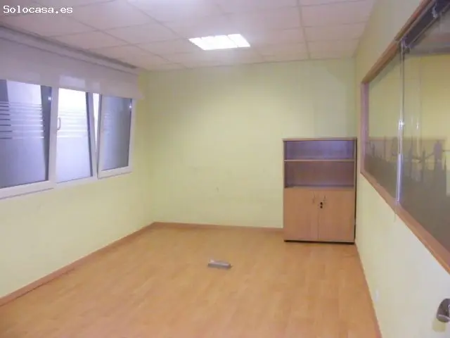 Oficina en Venta Zona Centrica 3 Despachos Ascensor