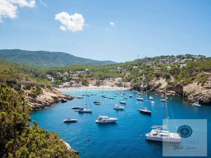 Local Comercial en Alquiler Cala Vadella Ibiza