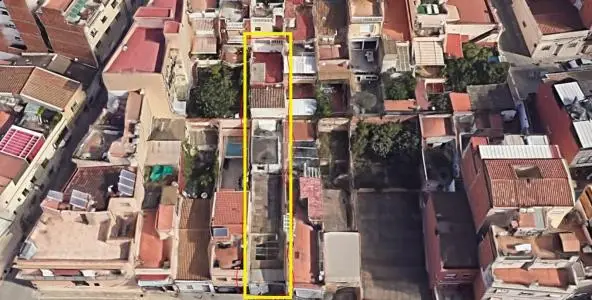 Chalet a reformar en Badalona 180m2