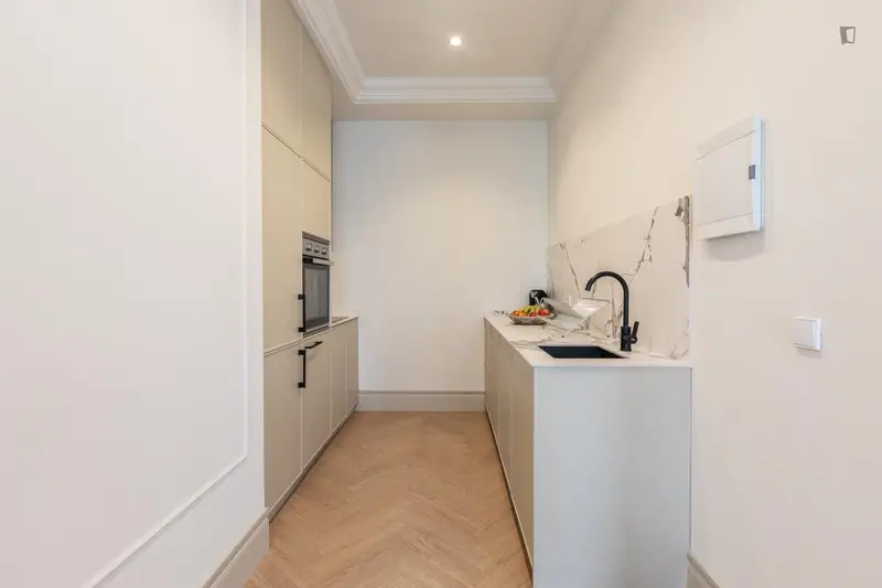 Coliving Alicante: Habitaciones Amuebladas con Servicios Incluidos