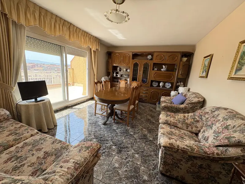 Ático 3 habitaciones 2 baños  Barri Antic Barberà del Vallès