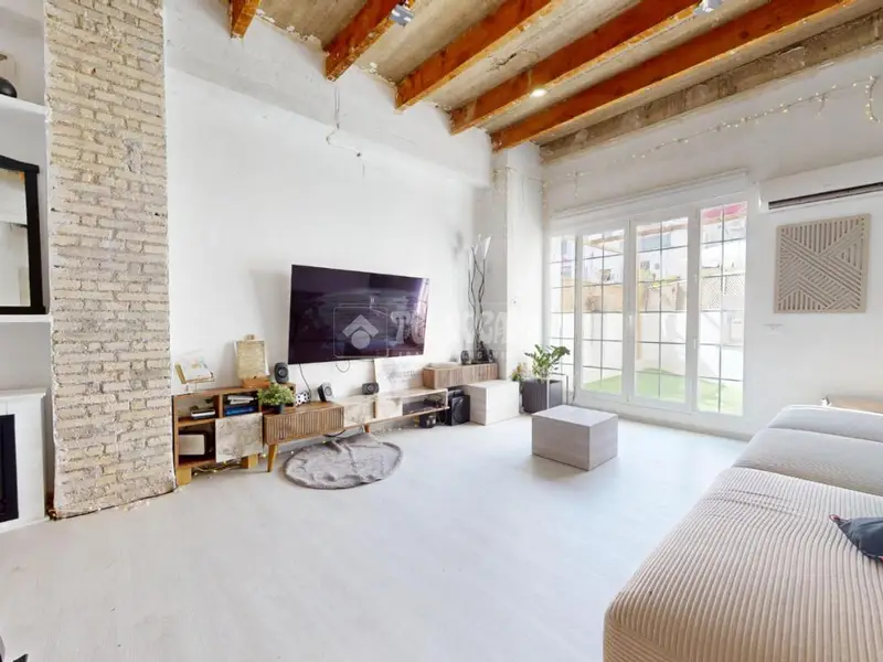 Piso en Venta Ruzafa 4 Dormitorios Amplio Cerca Parque Central