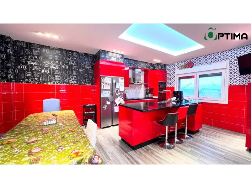 Venta Chalet con trastero en Santiago - Ref: XAL_419