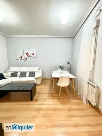 Apartamento con una Habitacion en Arguelles Madrid cerca de Plaza de España